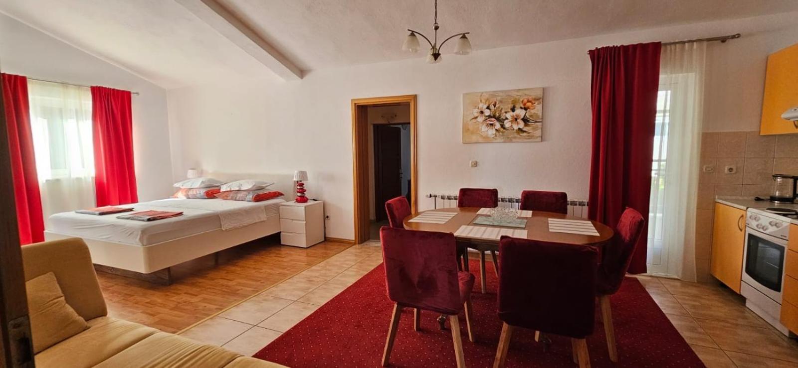As Brela Hotel Kültér fotó